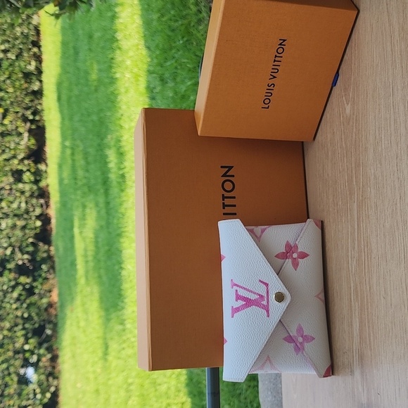 Kirigami Pochette Set By the Pool 2023 Collection - Picture 3 of 5